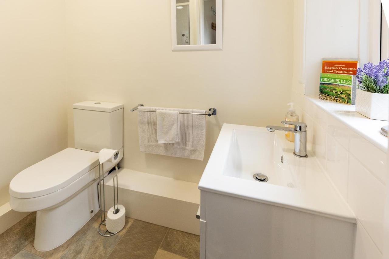 Ilkley Studio Apartment Bagian luar foto